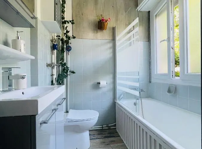 Appartement Dnn Stylish - Wifi, Parking, Near Basel & Airport - Portable Ac, Dishwasher, Washing Machine